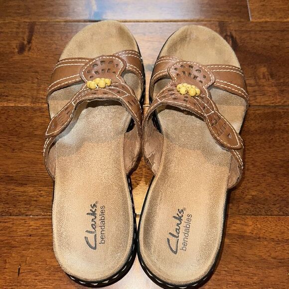 Clark’s sandals - Picture 3 of 6